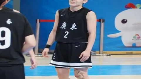 德媒：吉拉西缺席多特对因茨的比赛