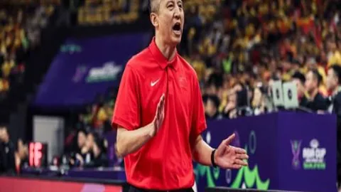 布拉德英甲挑战：期号专家质合分析预测直冲超悬念